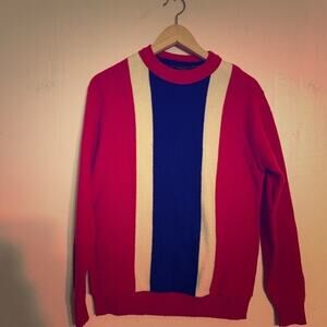 Vintage Sears sports center sweater! 70s! Size medium.